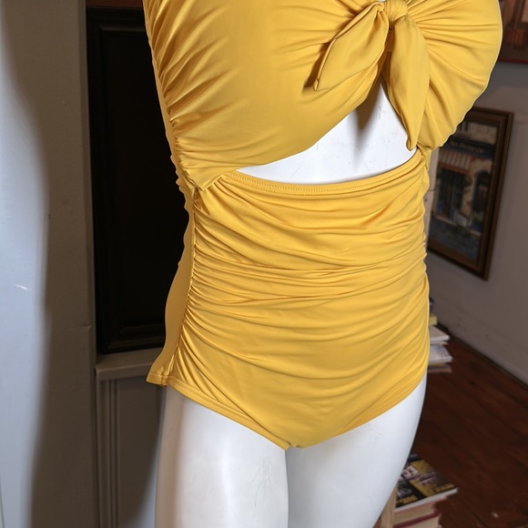 Kate Spade yellow one piece cut out bandeau top Swimsuit Size Large - Picture 3 of 12